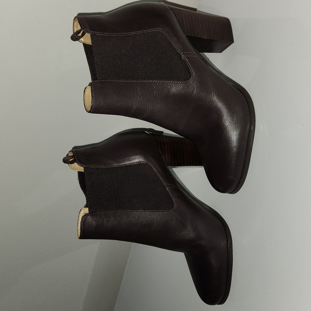 MICHAEL KORS LOTTIE BOOTIE 7 $198 - Picture 4 of 12